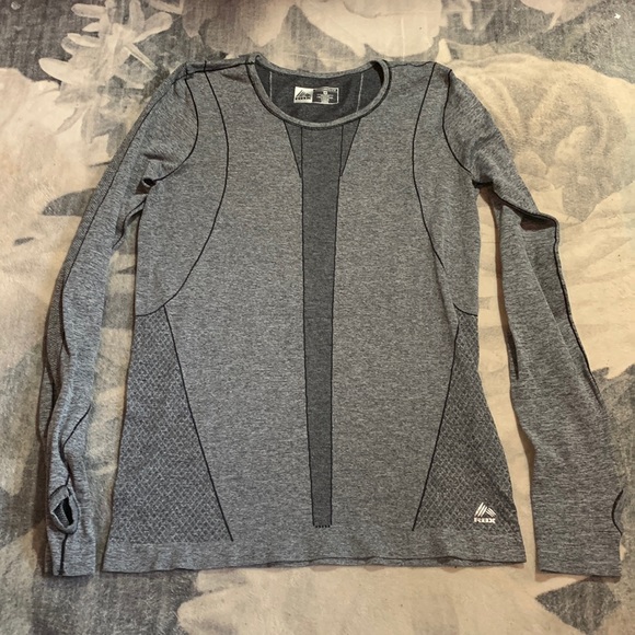 Activewear Bundle - Picture 2 of 11